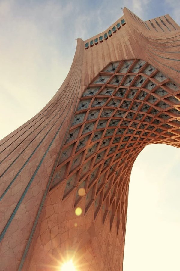 Téhéran : Top 12 des sites incontournables pour un séjour inoubliable en Iran
